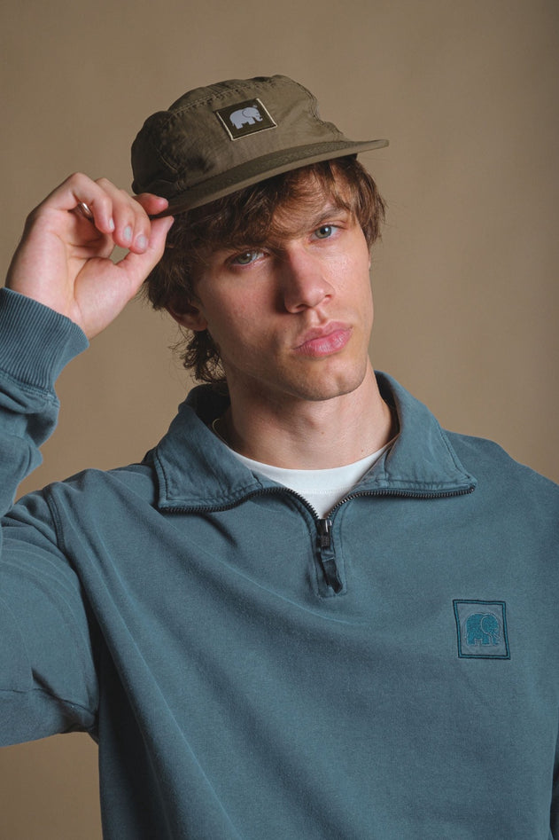 Men's Sauce Pigment Quarter Zip Sweater Elm Green