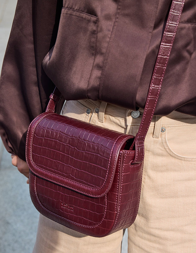 Nina Bag Croco Print Leather Dark Cherry