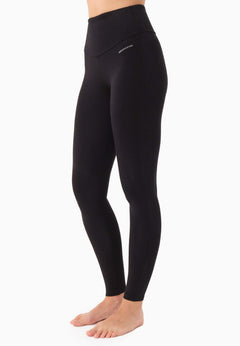Luccy Treenileggingsit Musta
