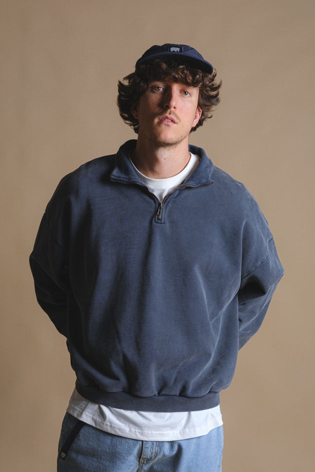The Super Heavy Oversized Quarter Zip Sweater Total Eclipse