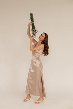 Marlena Satiinimekko Champagne